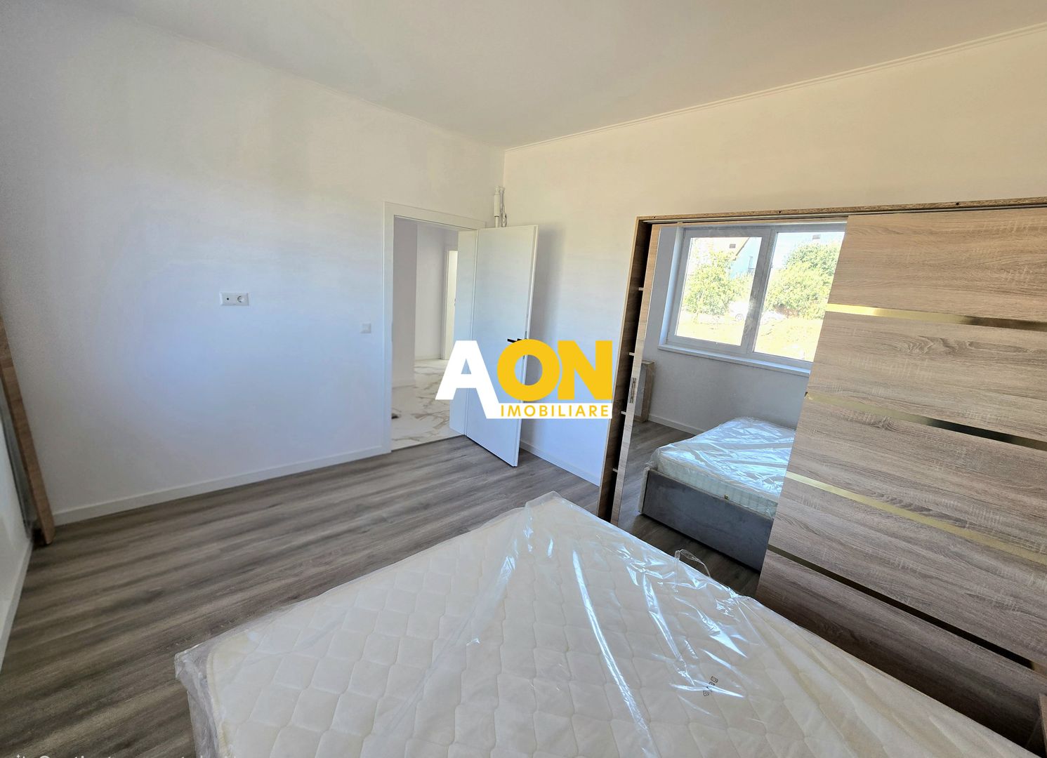 Casă Individuală de Închiriat, 4 Camere, Prima Închiriere, Ampoi 3 - Poză 12