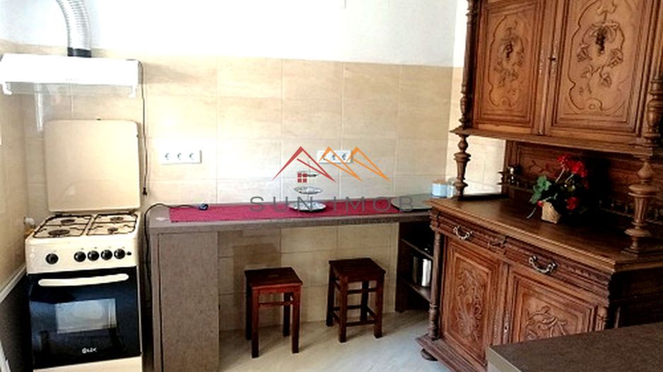 VILĂ P+E DE VÂNZARE | 5 CAMERE | TEREN 451 MP | CÂMPINA - Poză 3
