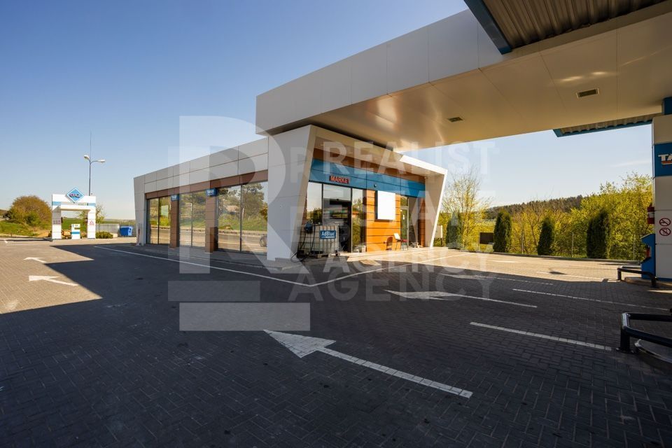 Vânzare, spațiu comercial, Satul Peresecina, raionul Orhei - Poză 1