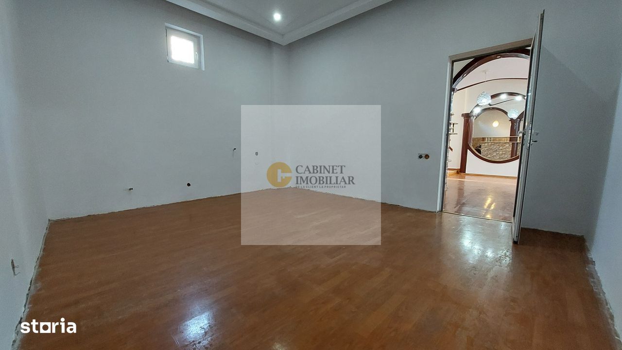 Piata Unirii - Hala Traian I P+M I 4 camere 2 bai I Terasa deschisa - Poză 8