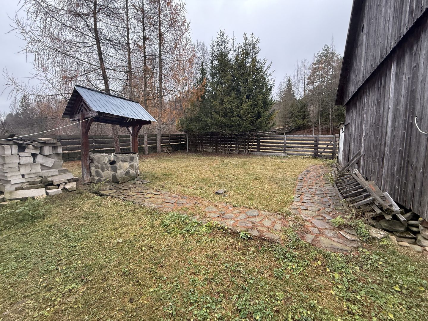 Casa Sucevița | 4.000 mp teren | Zonă liniștită 🌲 - Poză 16