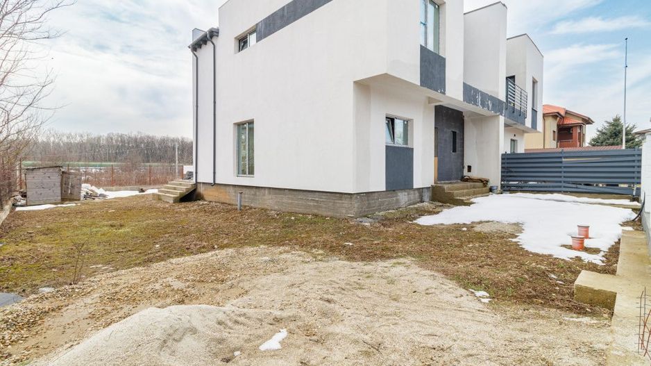 Casa Corbeanca ,curte generoasa, terasa si loc de parcare - Poză 3