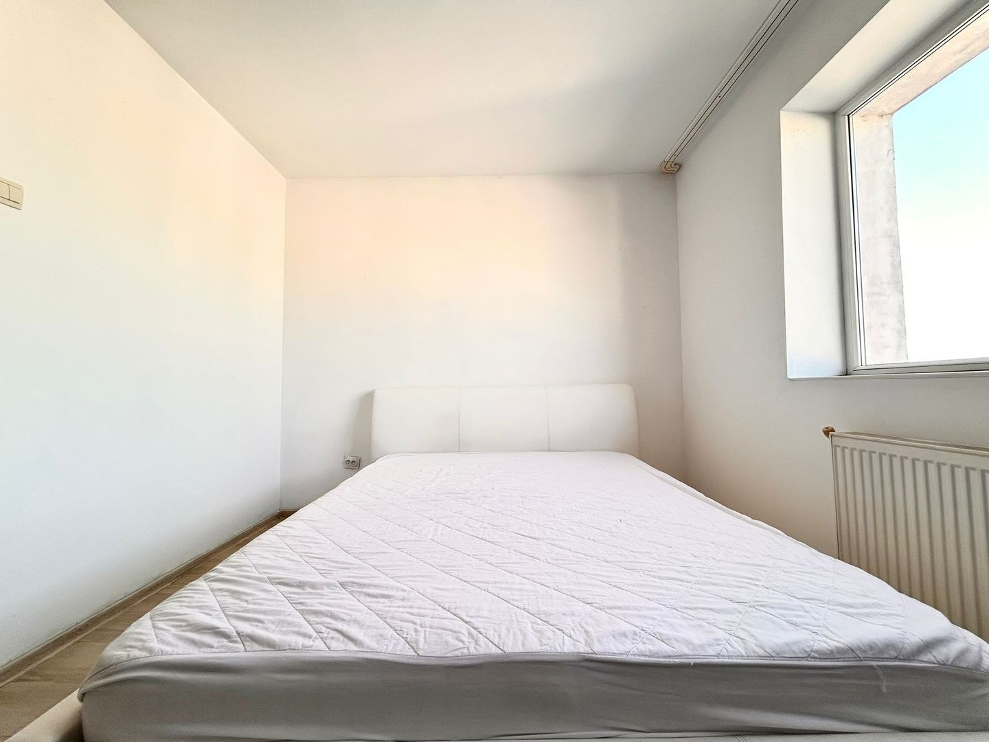 Apartament cu 3 camere decomandat cu panorama - Poză 11
