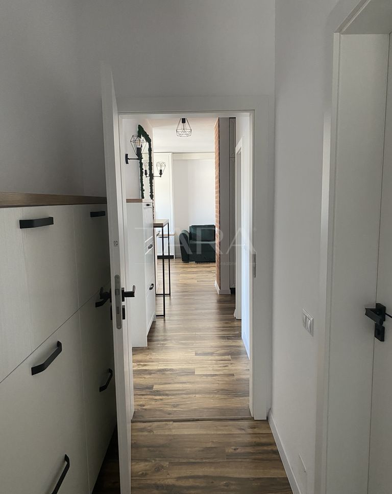 Apartament modern cu 3 camere, terasă de 15 mp, Borhanci. - Poză 14