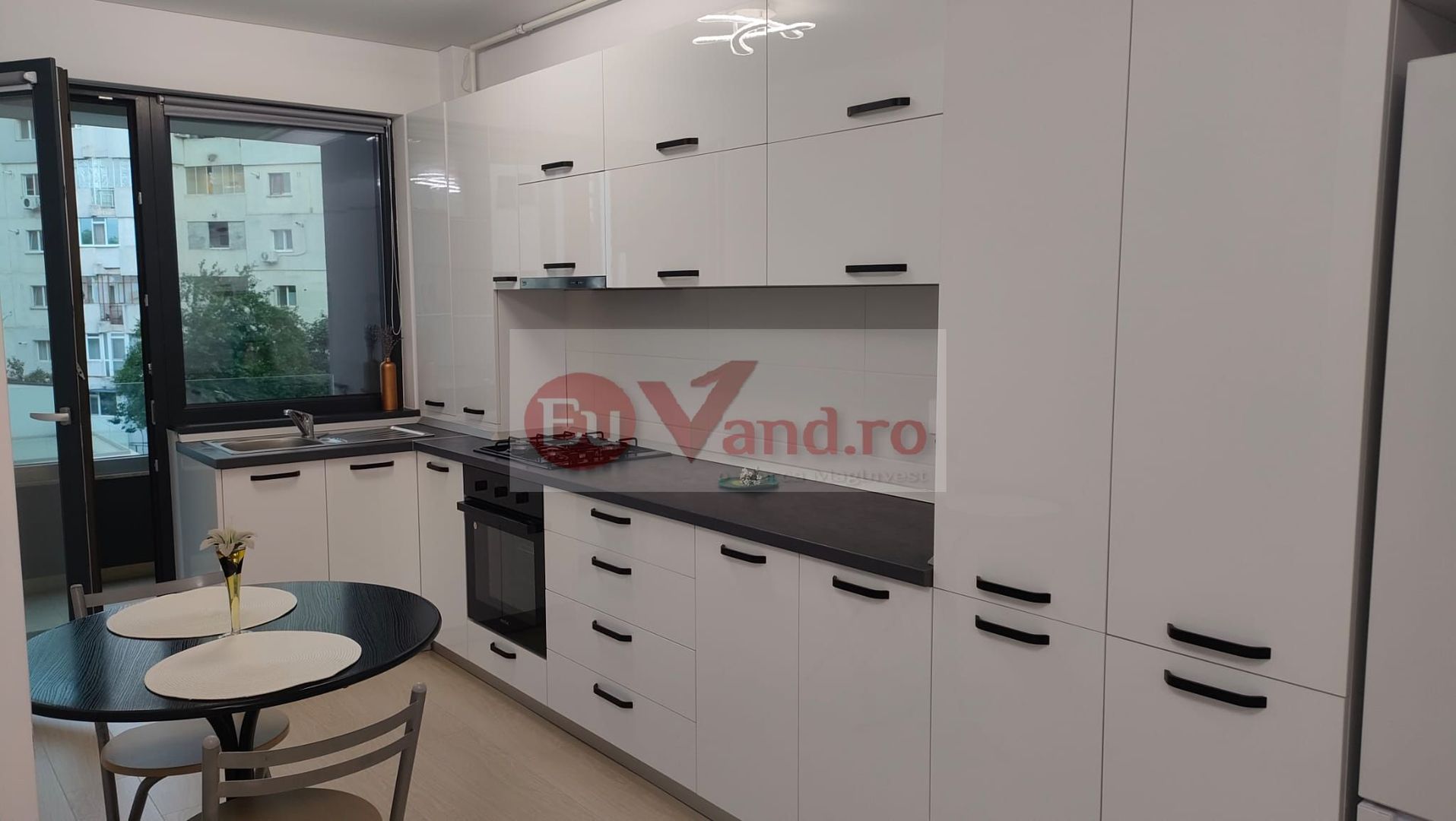 De inchiriat apartament cu 2 camere, bloc nou, Micro 17, et. 2, 550 euro - Poză 3