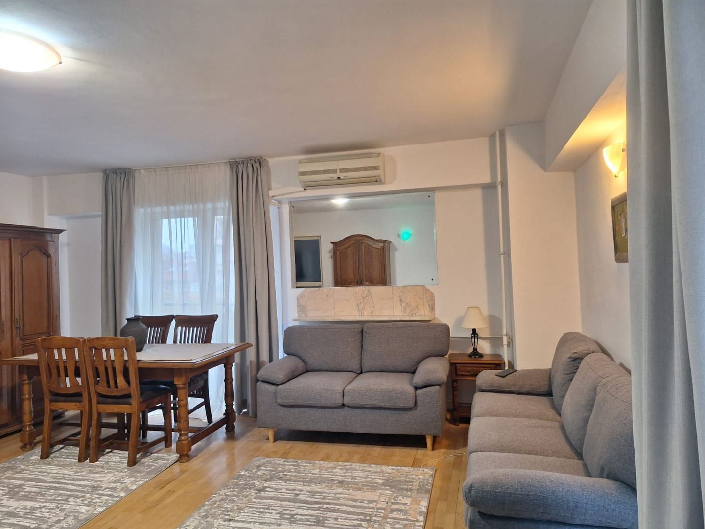 GARS. PIATA UNIRII, BUCATARIE INCHISA, MODERN, METROU 8 MINUTE - Poză 1