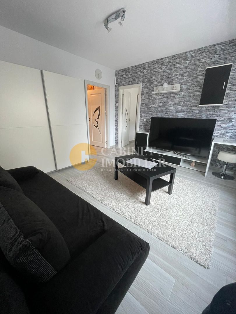 1 CAMERA - DECOMANDAT - 32 MP - ETAJ INTERMEDIAR - Poză 1