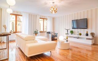 Apartament cu 2 camere în Inima Sibiului - Poză 3