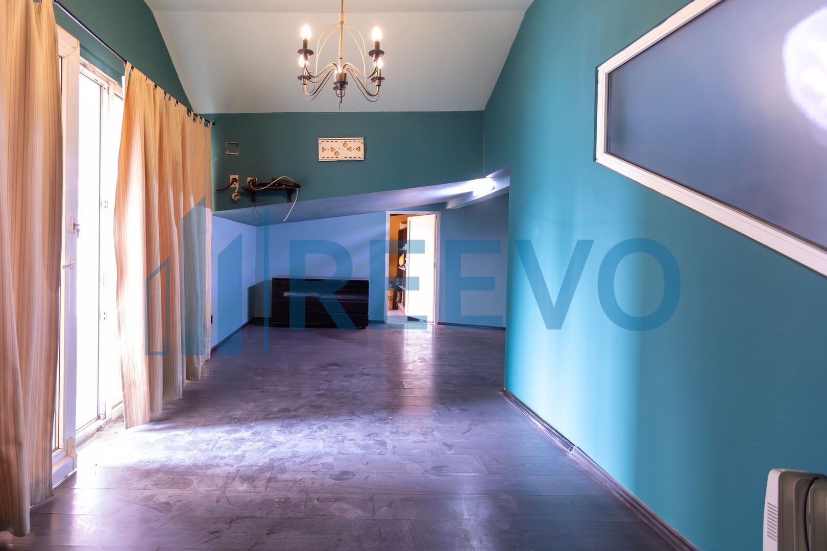 Clădire și teren de investiție, central Roman - Poză 52