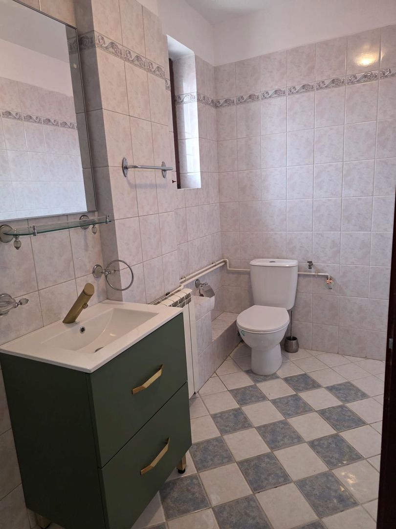 Vila de inchiriat - Poză 18