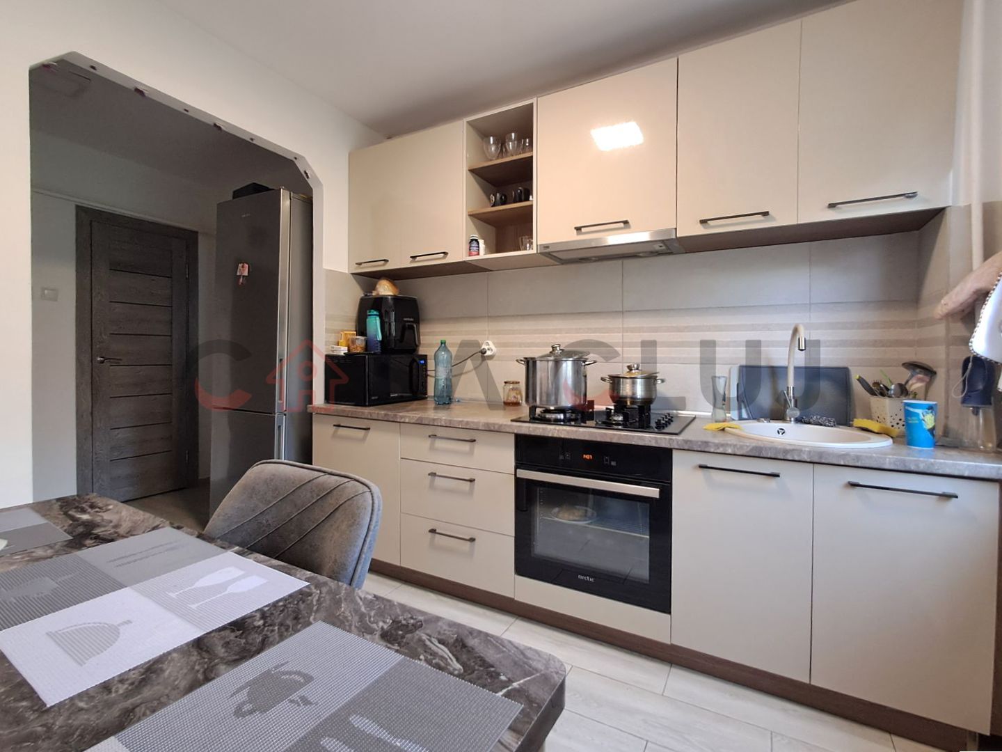 3 camere, La Cheie, Manastur zona deosebita!! - Poză 2