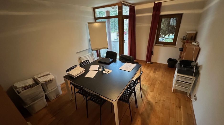 Casă / Vilă cu 6 camere în zona  Calea Aradului - Poză 22