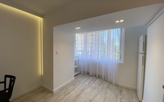 ZONA PREMIUM! AP RENOVAT! 2 camere deco, 57 mp, Plopilor, et 3/4 , sud - Poză 7
