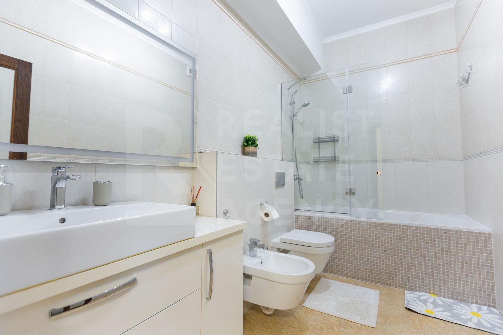 Chirie, apartament, 3 camere, bd. Decebal, Botanica - Poză 26