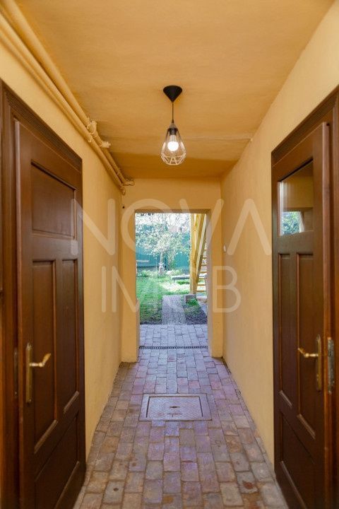 CASA INDIVIDUALA IN CENTRUL ISTORIC AL SIBIULUI - Poză 5