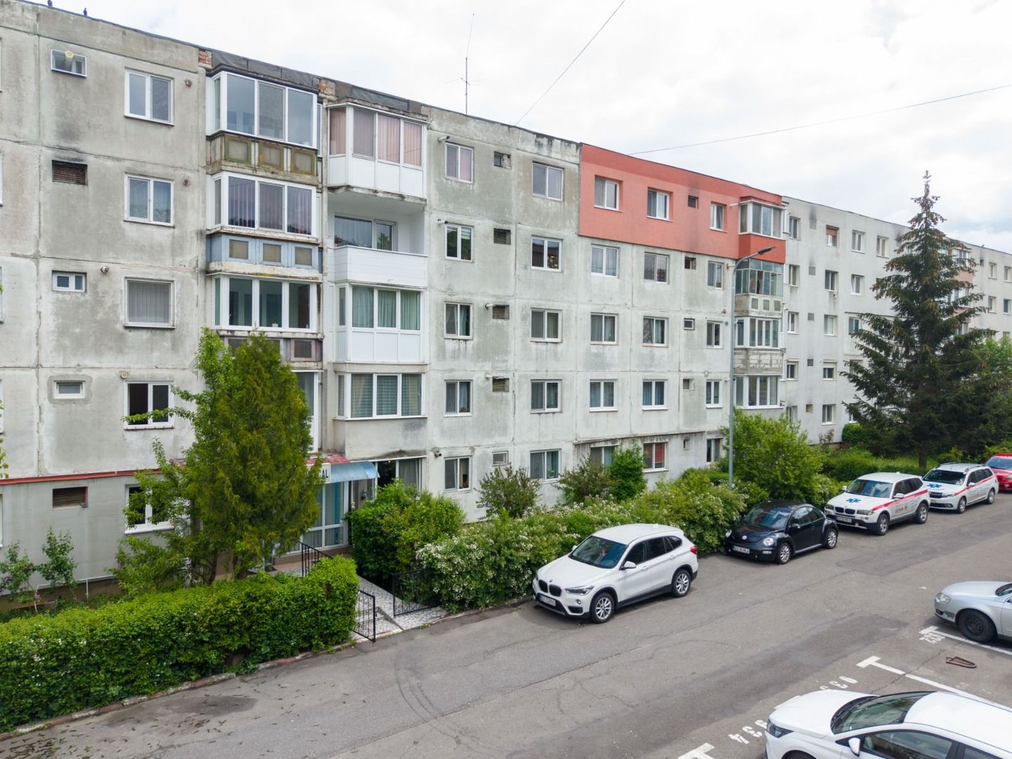 Sacele-Apartament 2 camere+2 locuri de parcare - Poză 13