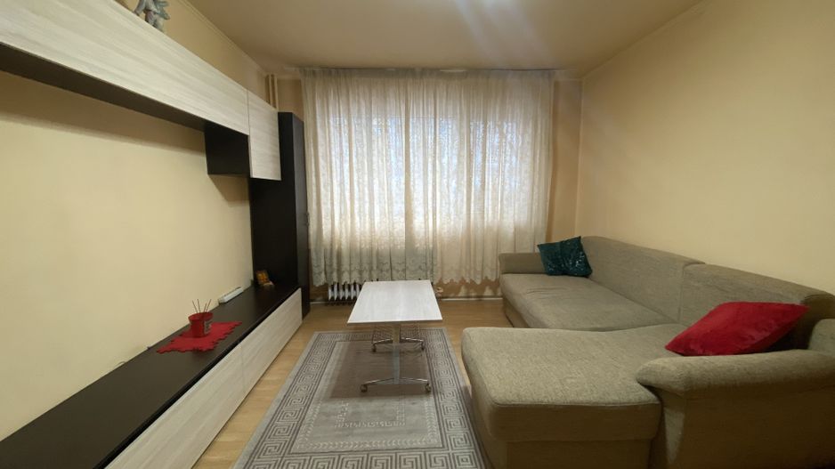 Apartament cu doua camere, Aparatorii Patriei, 79.000€ negociabil - Poză 2
