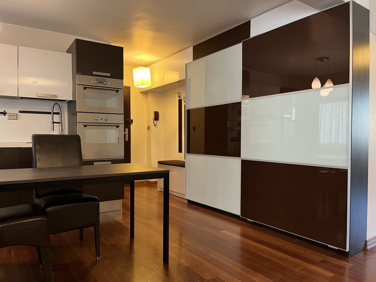 2 cam. | 1 baie | 66 mp |  loc de parcare | Zona Centrala - Poză 2