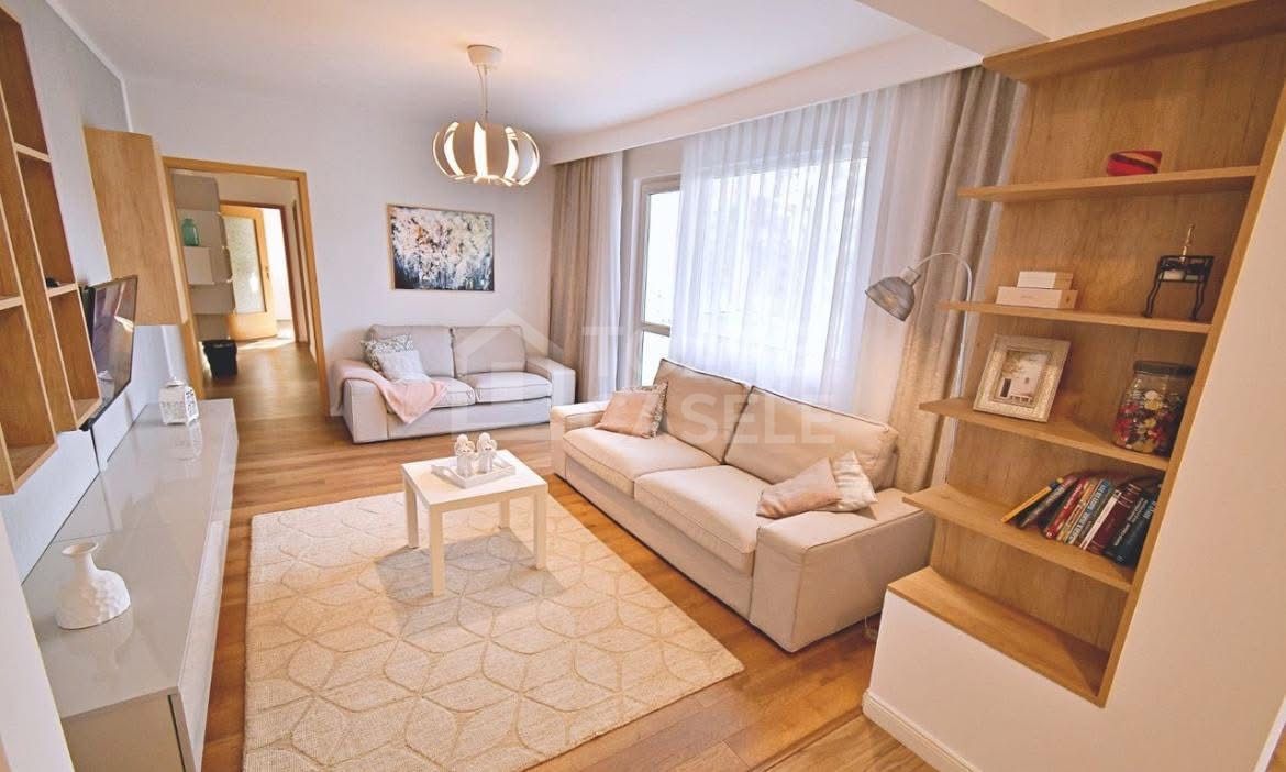 Apartament 3 camere, ultrafinisat, zona Politia Rutiera - Poză 1