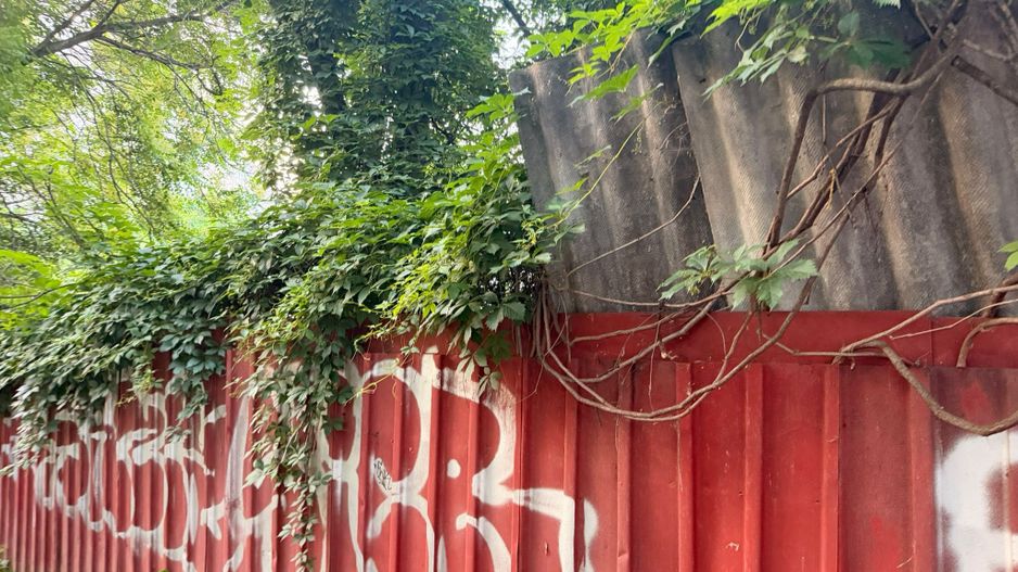 URGENT!, teren liber de constructii, dubla deschidere, NEGOCIABIL - Poză 1