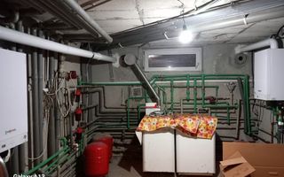 ageuropa.ro vinde casa 16 camere teren 1500mp in zona ULTRACENTRALA. - Poză 19