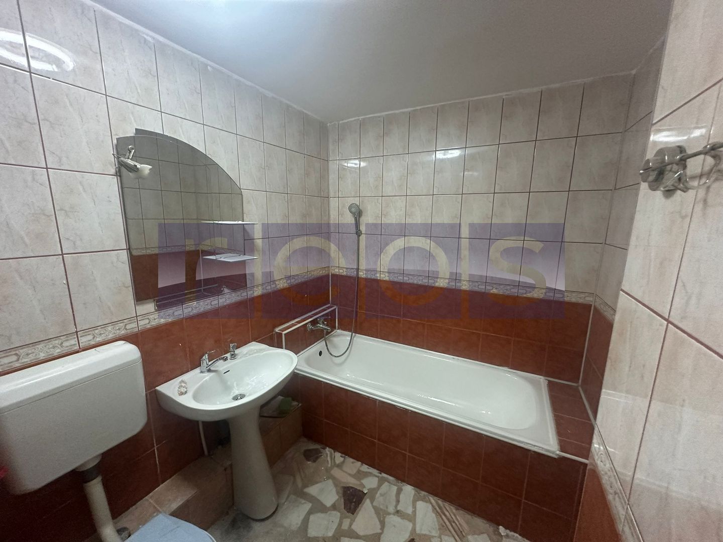 APARTAMENT DE VANZARE 3 CAMERE | 100 MP - Poză 8