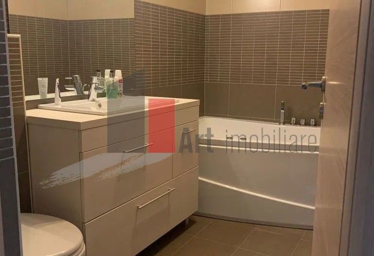 Apartament cu 3 camere de inchiriat in zona Bucurestii Noi - Poză 10