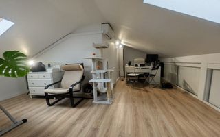 Apartament 3 camere, mansardă + balcon, complet utilat - Poză 4