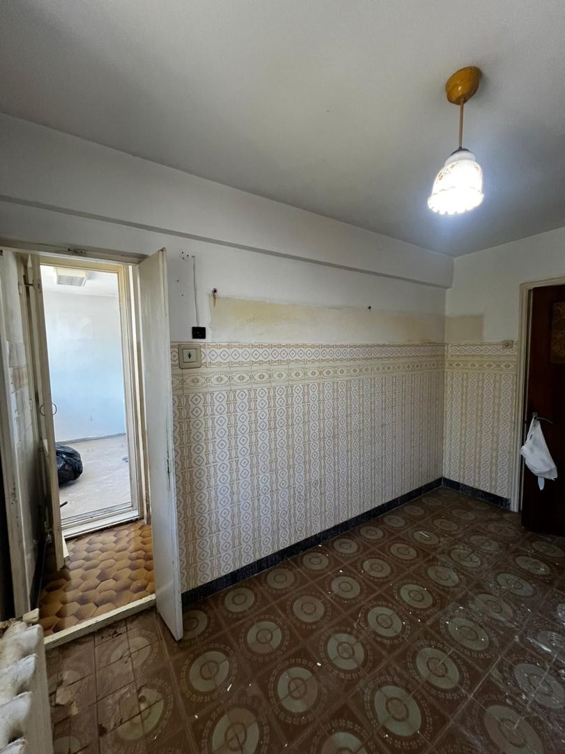 Tomis II | 3 camere decomandate | Garaj propriu | Boxă - Poză 15