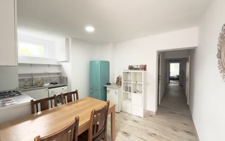 BG97-Cladire cu chiriasi,9 camere,Randament 2400 Euro/Lunar - Poză 5
