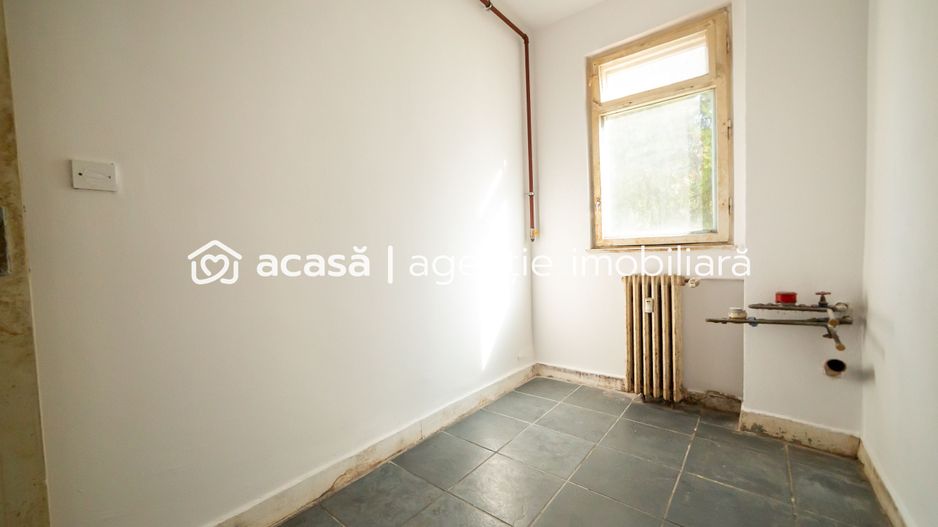 VANDUT! Apartament 2 camere etaj 1 - Aurel Vlaicu Comision 0% - Poză 3