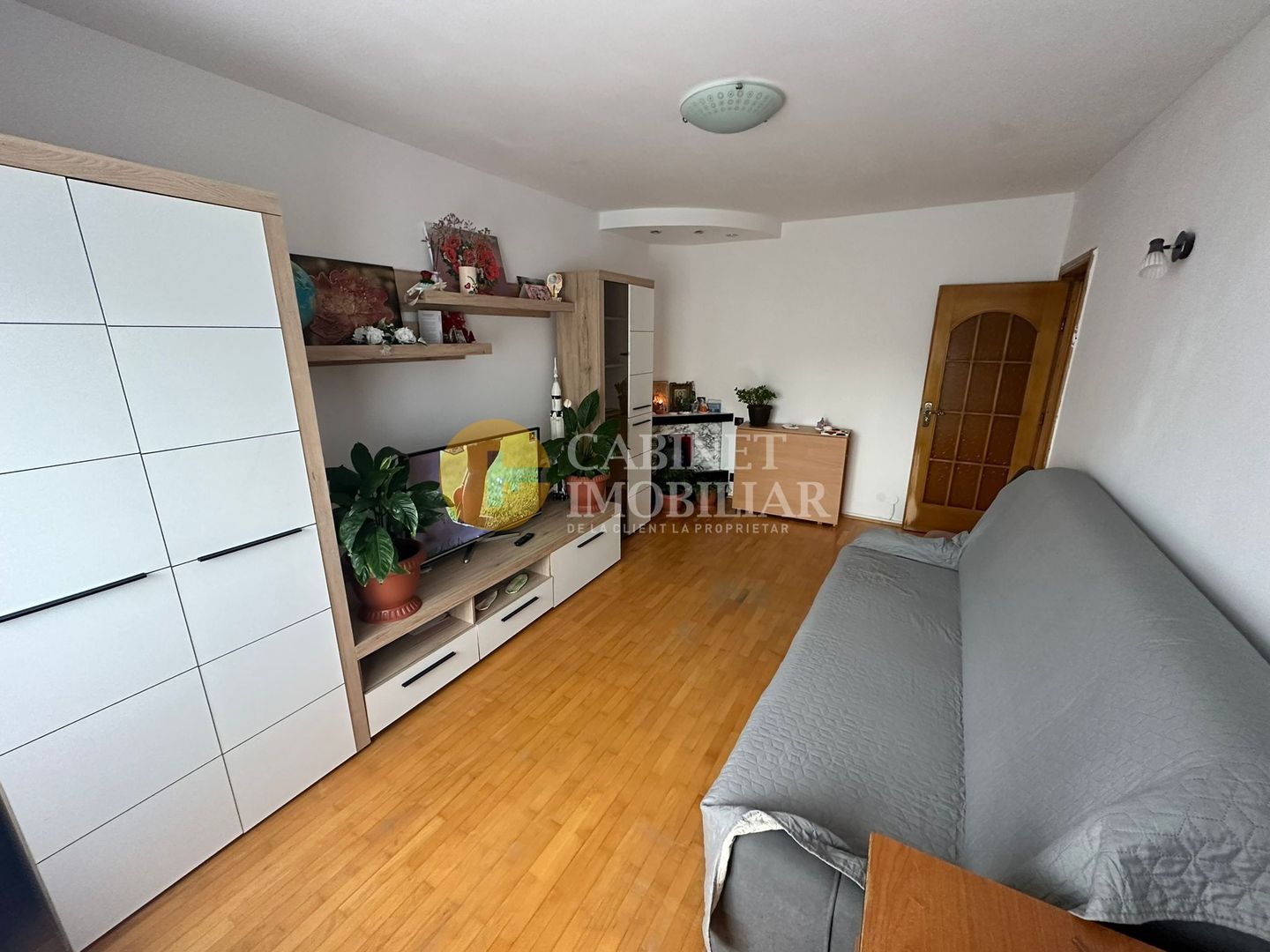 PETRU PONI - 3 CAMERE DECOMANDAT - ETAJUL 2 - BLOC 1985 - Poză 1