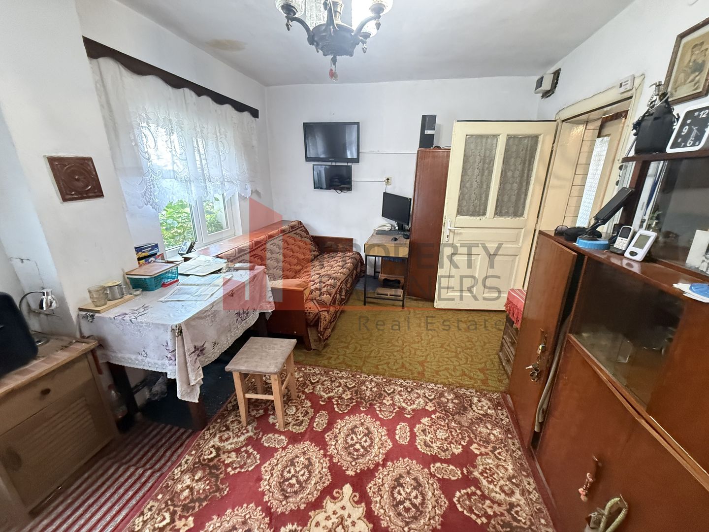 Casă tradițională sat Poarta, comuna Bran teren 4000 mp - Poză 9