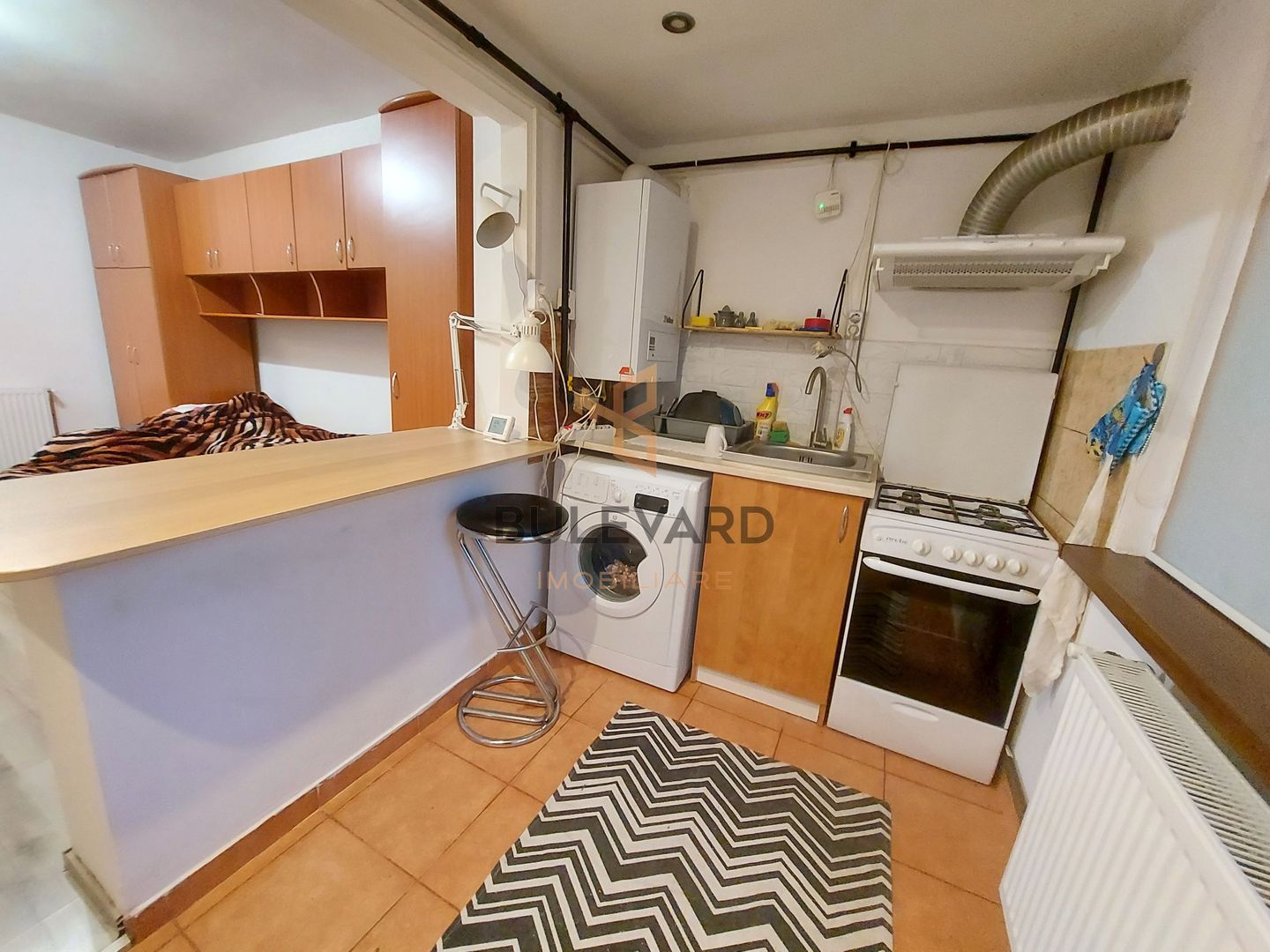 Garsoniera zona Calvaria! - Poză 1