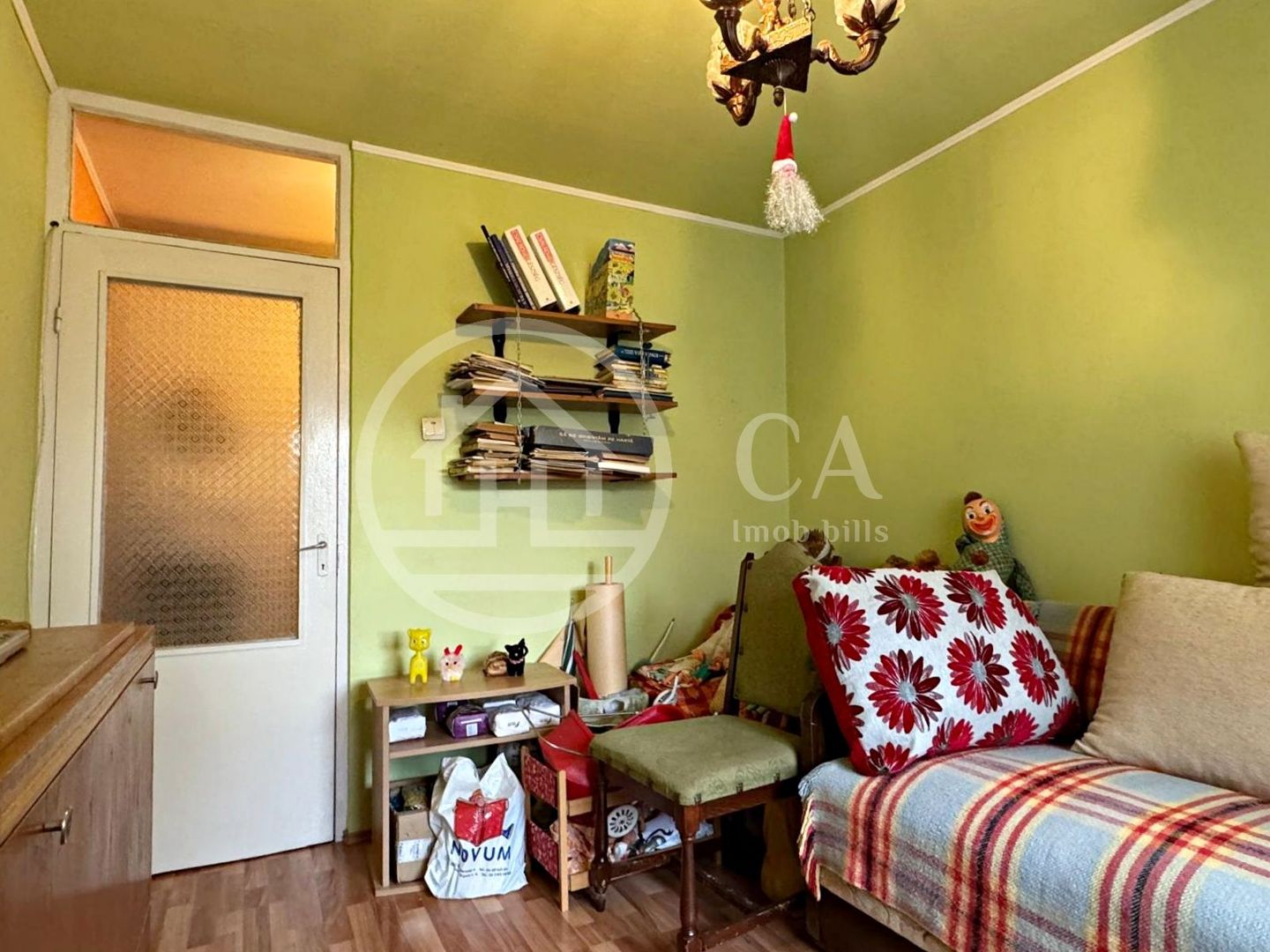 Apartament cu  3 camere de vânzare în zona  Iosia,  Oradea - Poză 13