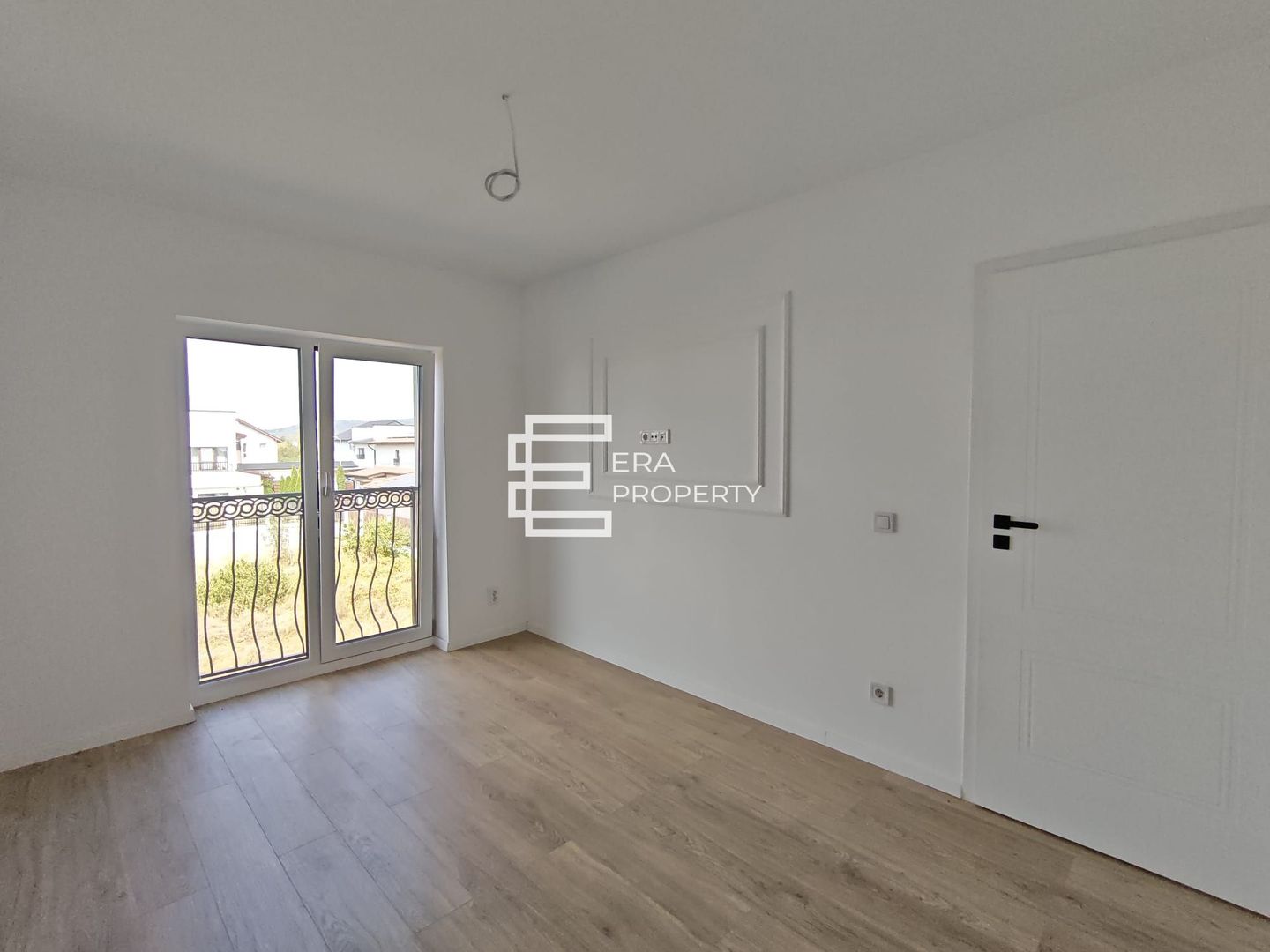 Duplex 4 camere la cheie, teren 220 mp, Șelimbăr – zona Triajului - Poză 6