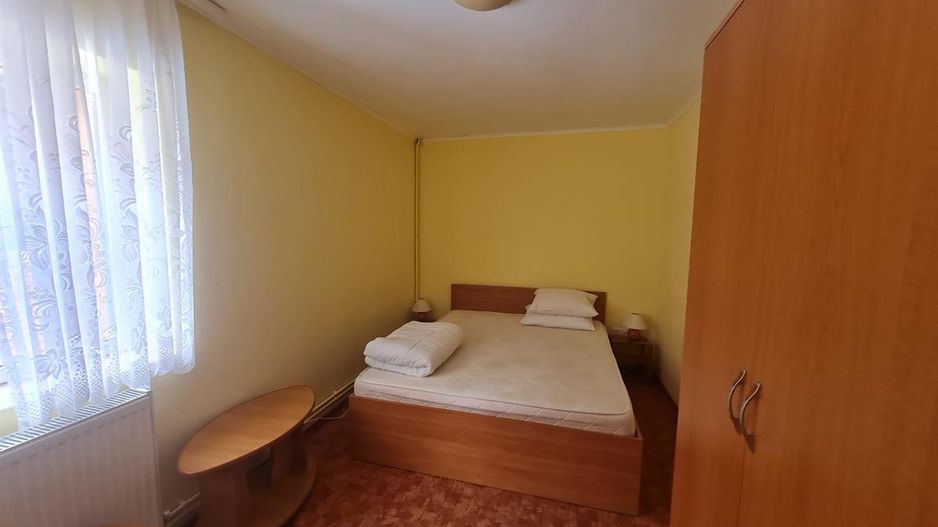 Vila multifunctionala in Predeal - oportunitate  resedinta si/sau afacere - Poză 15