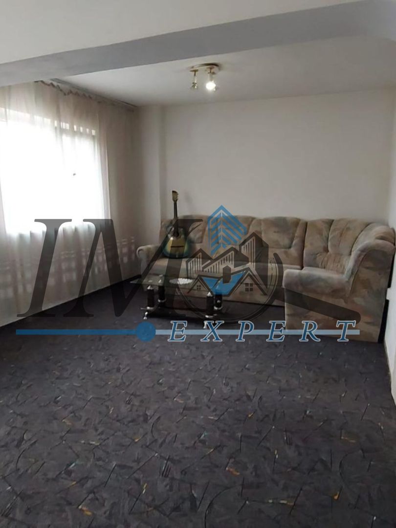 Apartament de vanzare, 3 camere ,  Abrud - Poză 1