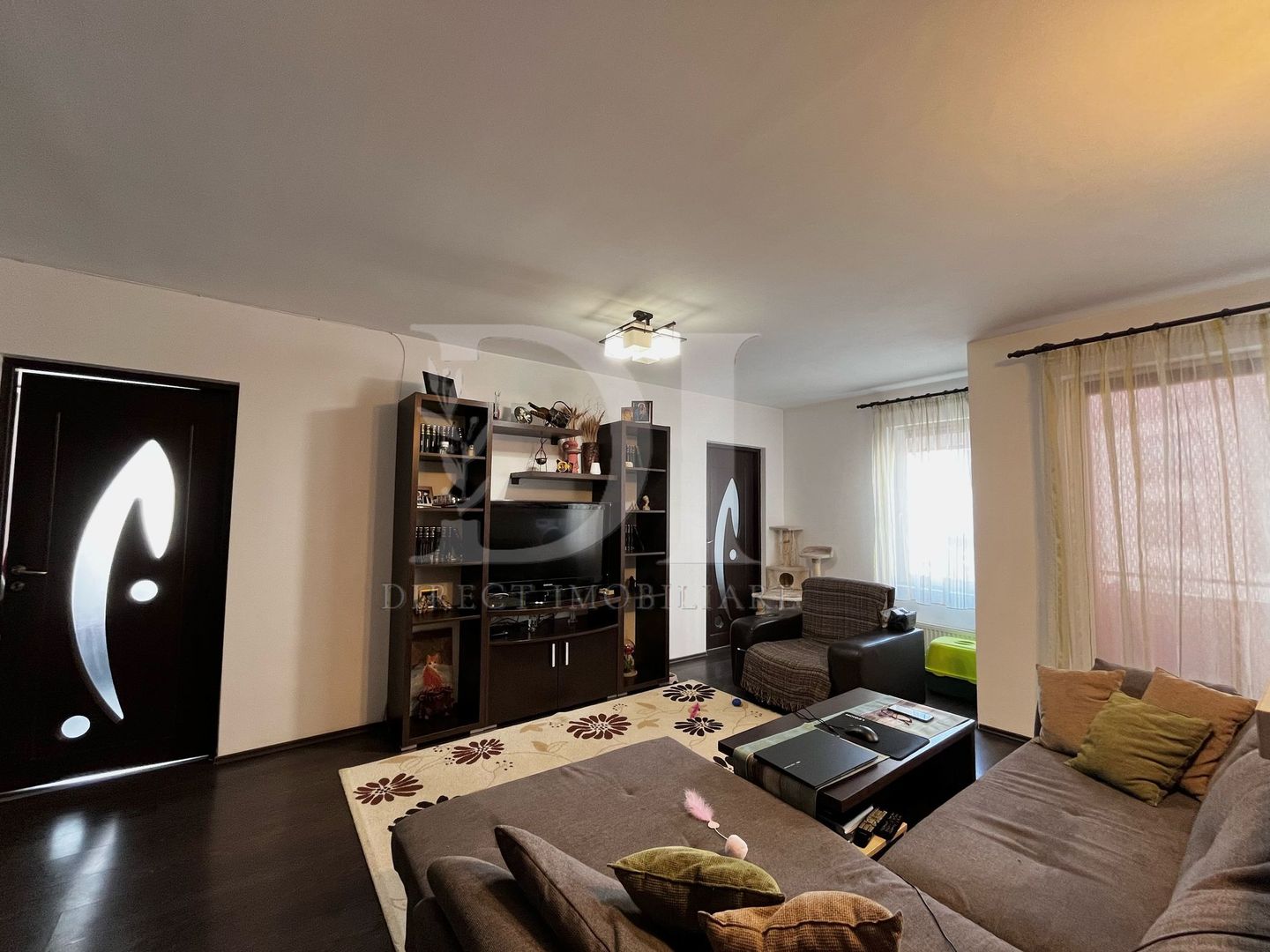 Apartament de 3 camere | de vanzare | Parcare inclusa - Poză 5