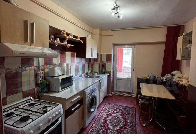 De inchiriat 3 camere Iași | 80 mp | 2 băi | lângă Carrefour Gara - Poză 13