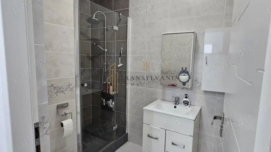 Apartament 3 camere, in Selimbar - Poză 7