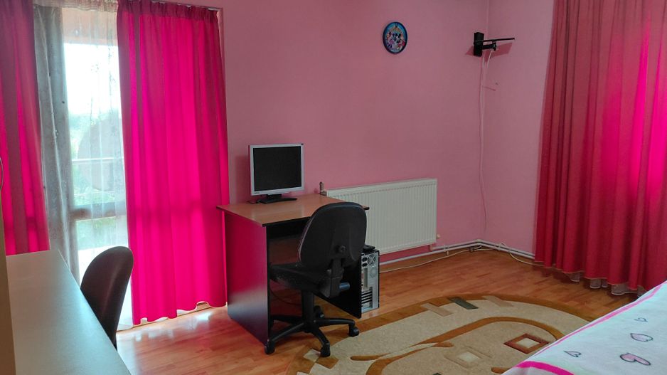 Casă Spațioasă P+1+M, 265 mp Utili, 1000 mp Teren – Toate Utilitățile, Vânători - Poză 27