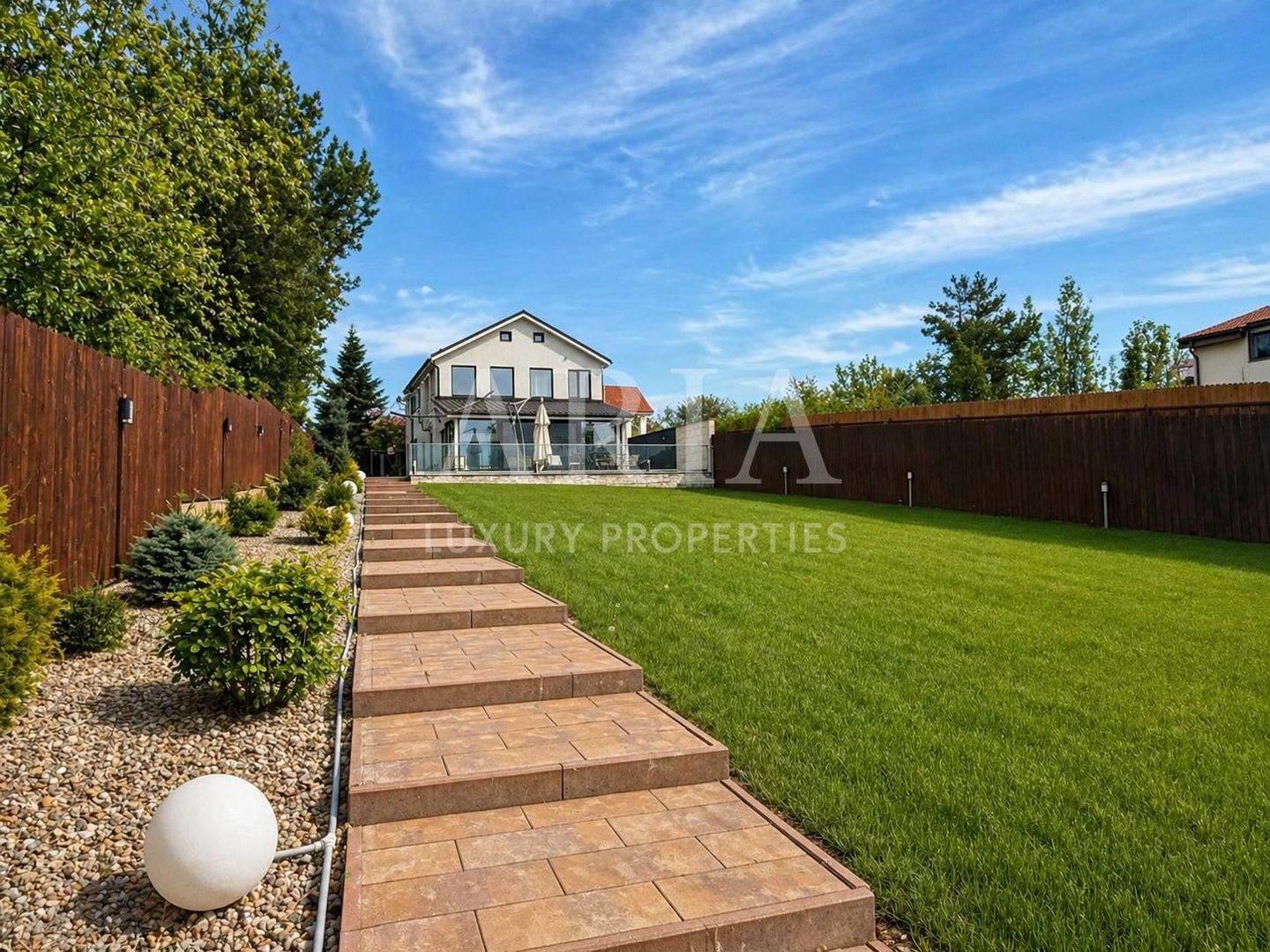 VILĂ INDIVIDUALA LAKEFRONT SNAGOV | POOL - Poză 10