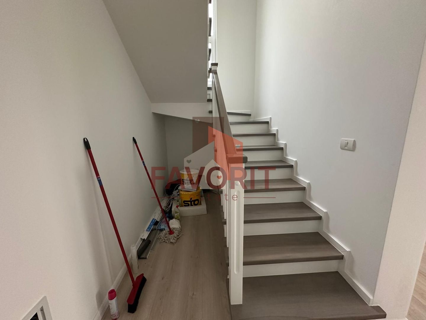 Duplex Modern Premium | Finisaje de Lux | 4 camere | Panouri solare | - Poză 12