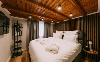Boutique Luxury Retreat + Restaurant, Prahova - Poză 15