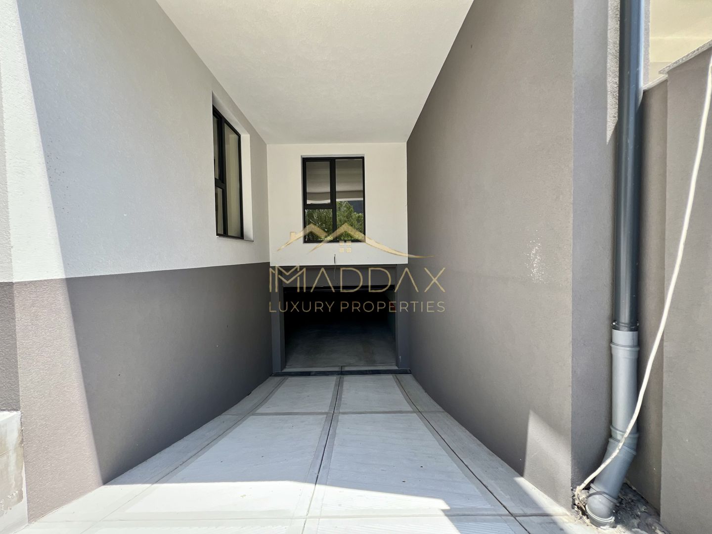 Apartament *3 Camere  // Baneasa - Sector 1 - Poză 13