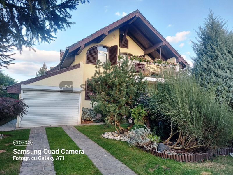 Casa lux cu 5 camere in Rontau - Poză 21