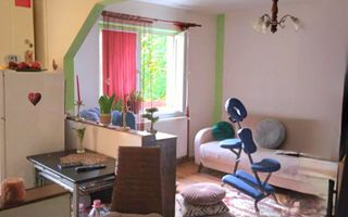 Apartament 2 camere 45 mp utili renovat etaj 3 in Cisnadie - Poză 4