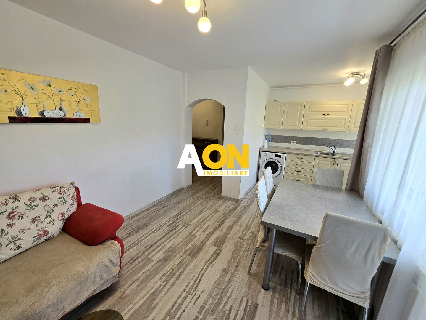 Apartament cu 2 Camere, Bloc Nou, Etaj 1, Zona Centru - Poză 6