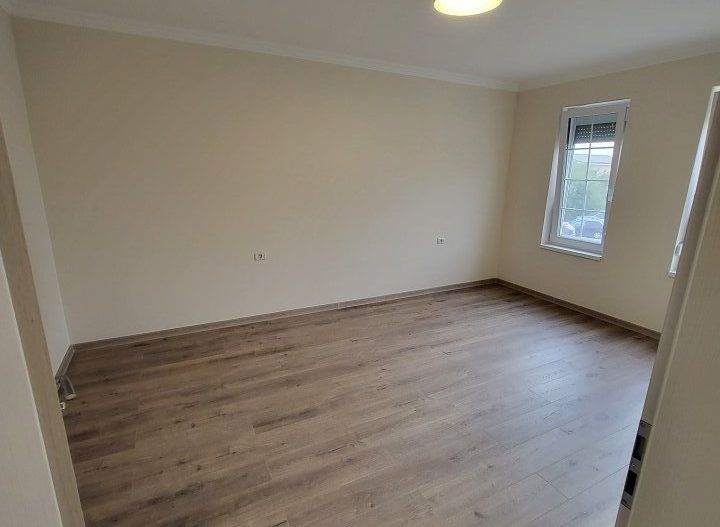 Apartament 2 camere Giroc etaj 1 - Poză 2